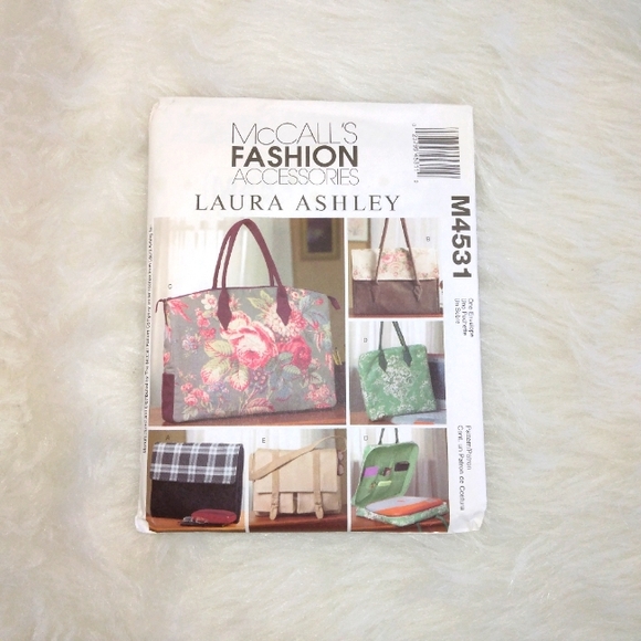 McCall's Laura Ashley Business Bags in 5 styles - Picture 1 of 5